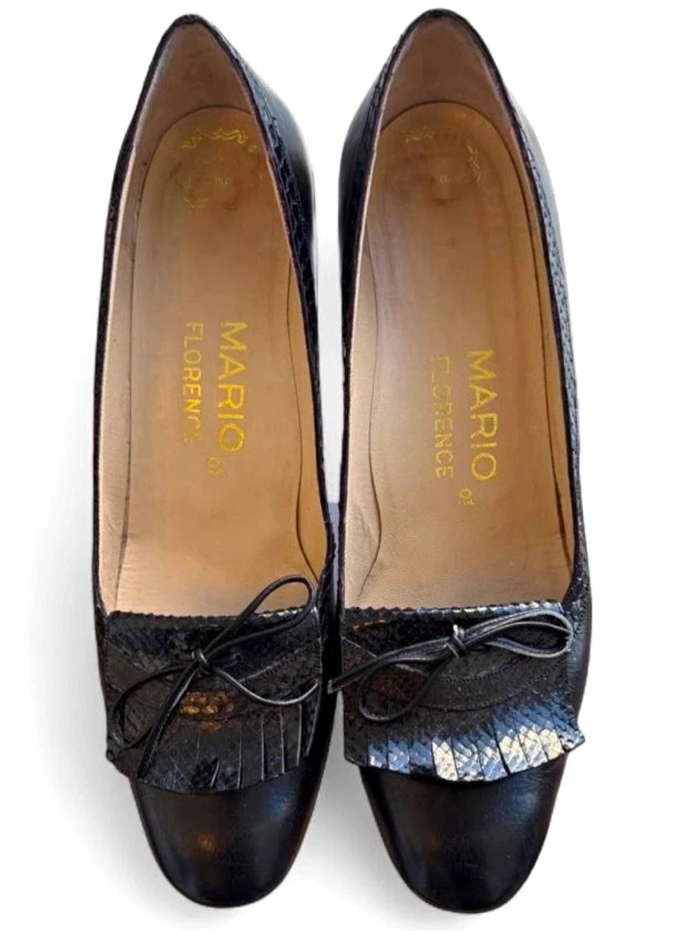 Vintage Mario of Florence Black Leather Kiltie Bow Pumps 9A Narrow